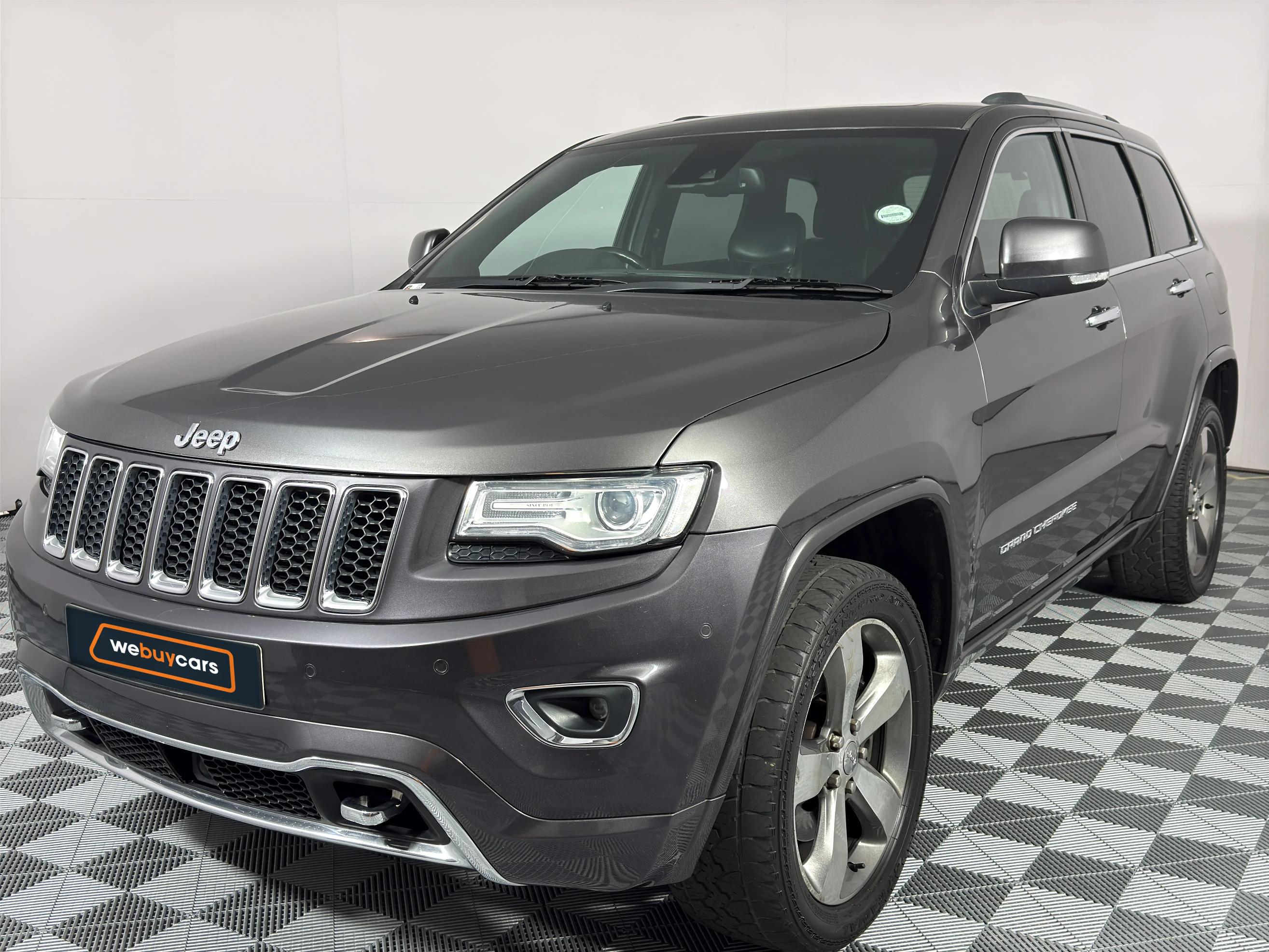 Used 2015 Jeep Grand Cherokee 5.7L Overland