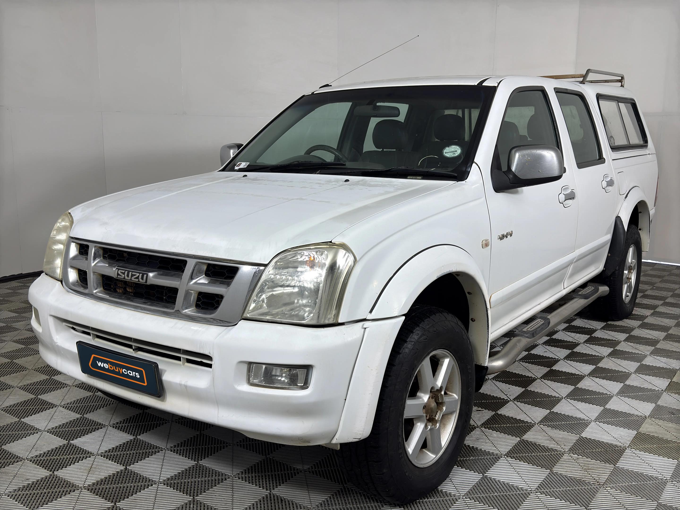 Used 2004 Isuzu KB 300TDI double cab 4x4 LX