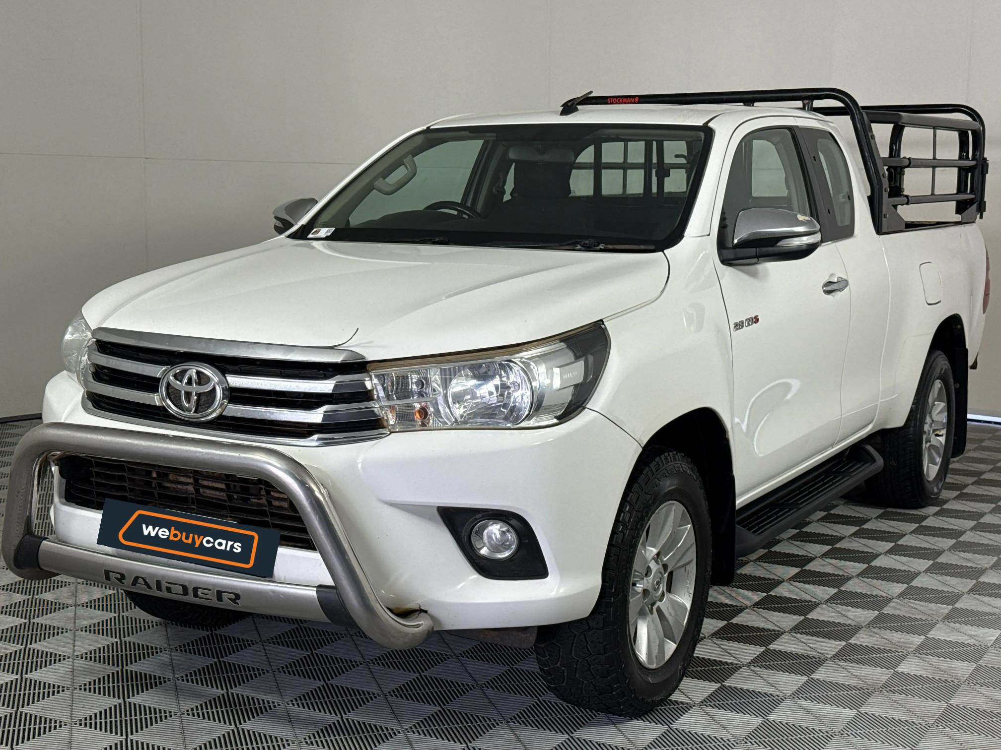Used 2017 Toyota Hilux 2.8GD-6 Xtra cab Raider Dakar