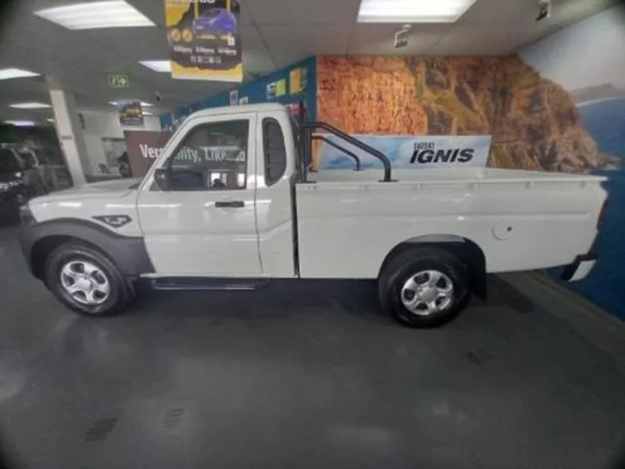 Used 2025 Mahindra Pik Up 2.2CRDe single cab S4 - Suzuki Bassonia