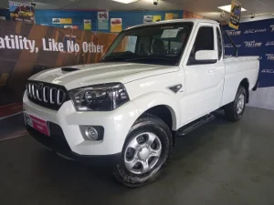 Used 2025 Mahindra Pik Up 2.2CRDe single cab S6