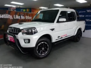 Used 2025 Mahindra Pik Up 2.2CRDe double cab 4x4 S11