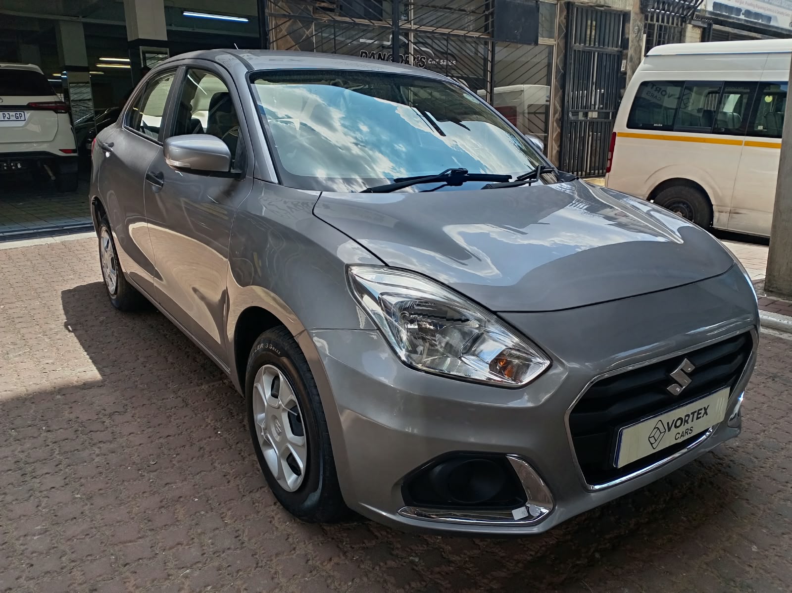 Used 2023 Suzuki DZire 1.2 GL+ manual