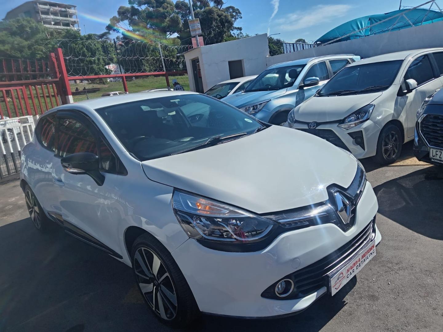 Used 2017 Renault Clio 66kW turbo Expression