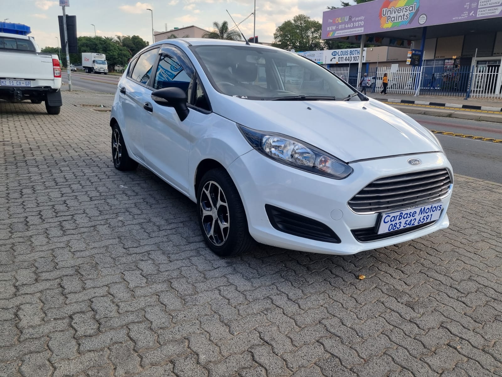 Used 2015 Ford Fiesta 1.4 5-door Trend