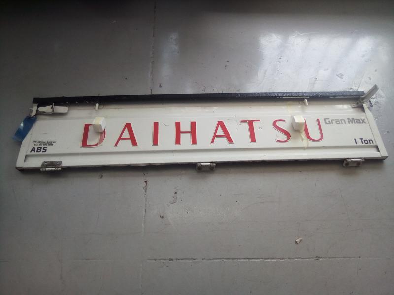 Second Hand LDV Tailgate For DAIHATSU GRAN MAX 1.5 P/U D/S