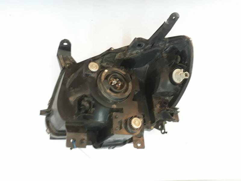 Second Hand Right Headlamp For MAZDA BT-50 DRIFTER 3.0CRDi SLE 4x4 P/U D/C