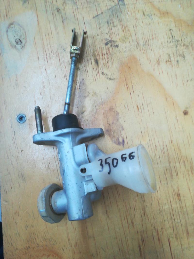 Second Hand Clutch Master Cylinder For TOYOTA LAND CRUISER 4.2 DIESEL P/U S/C