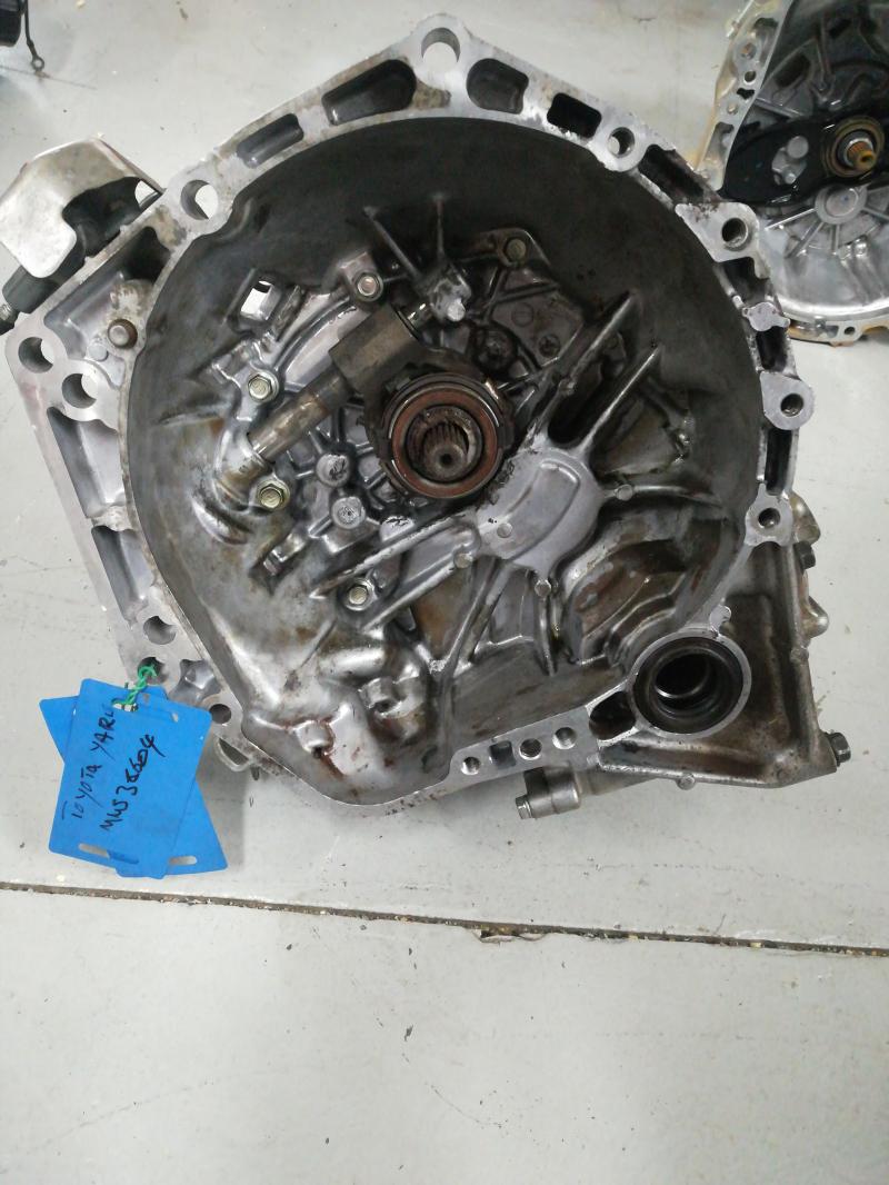 Second Hand Gearbox Complete For TOYOTA YARIS T1 3Dr