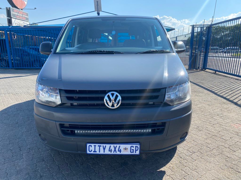 Used 2013 VW CARAVELLE 1.9TDi
