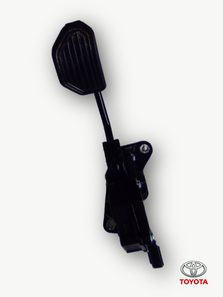 Second Hand Accelerator Pedal For TOYOTA LANDCRUISER 200 V8 4.6 VX A/T