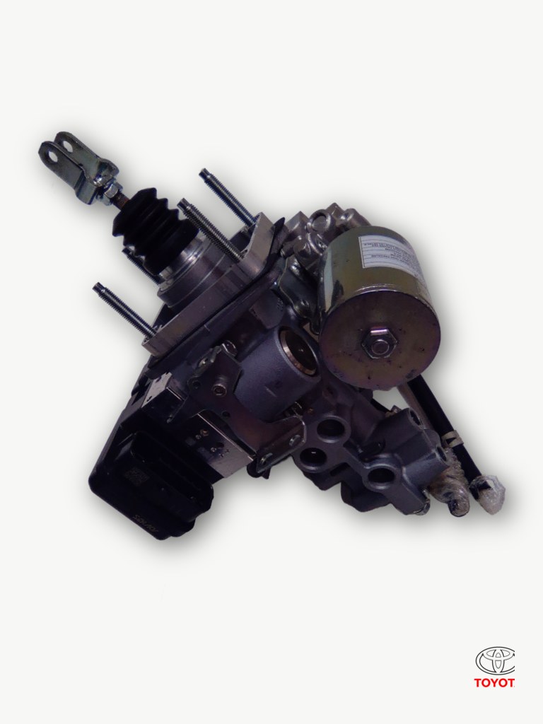 Second Hand ABS Pump For TOYOTA TOYOTA LANDCRUISER 300 V6 3.5T ZX