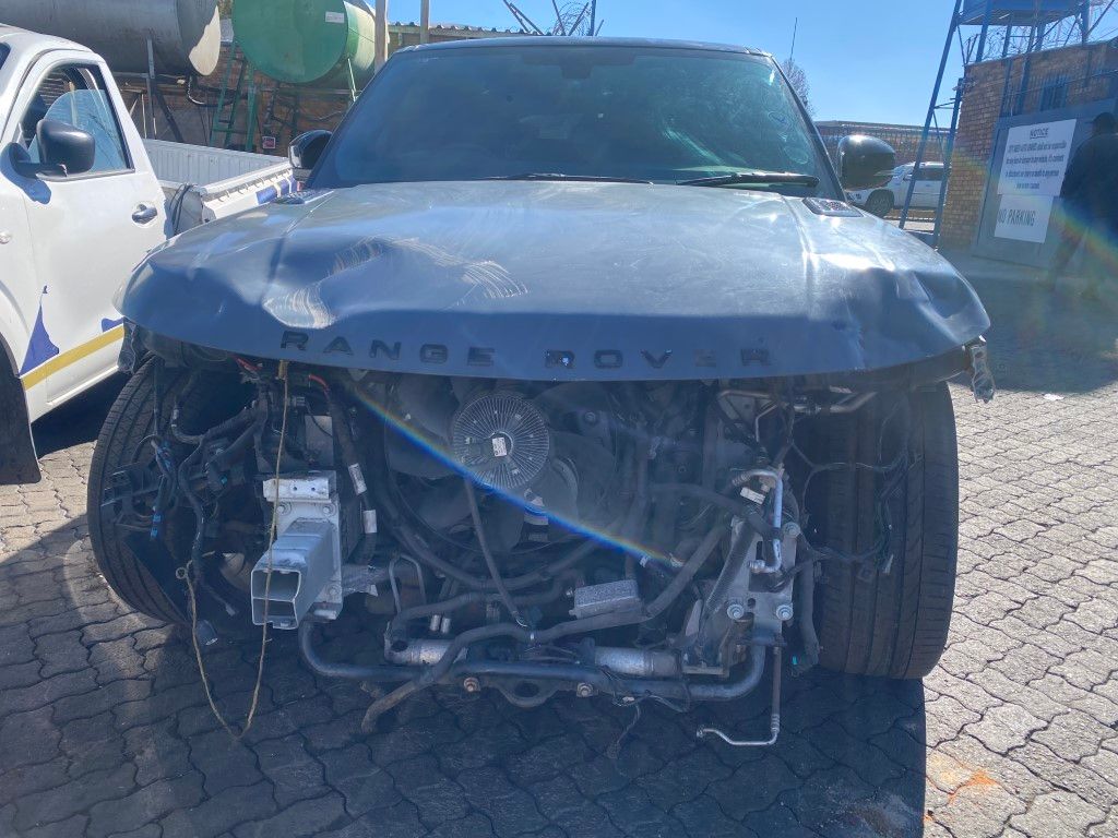 Used 2015 LAND ROVER RANGE ROVER SPOR