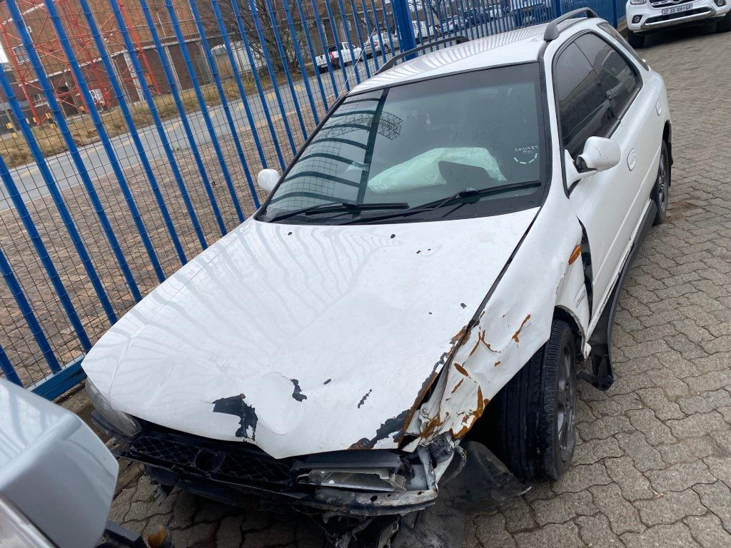 Used 2000 SUBARU IMPREZA 2.0 RX A/T