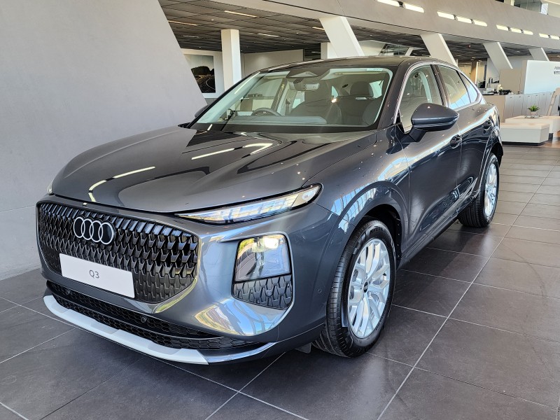 New 2026 Audi Q3 Sportback TFSI Advanced