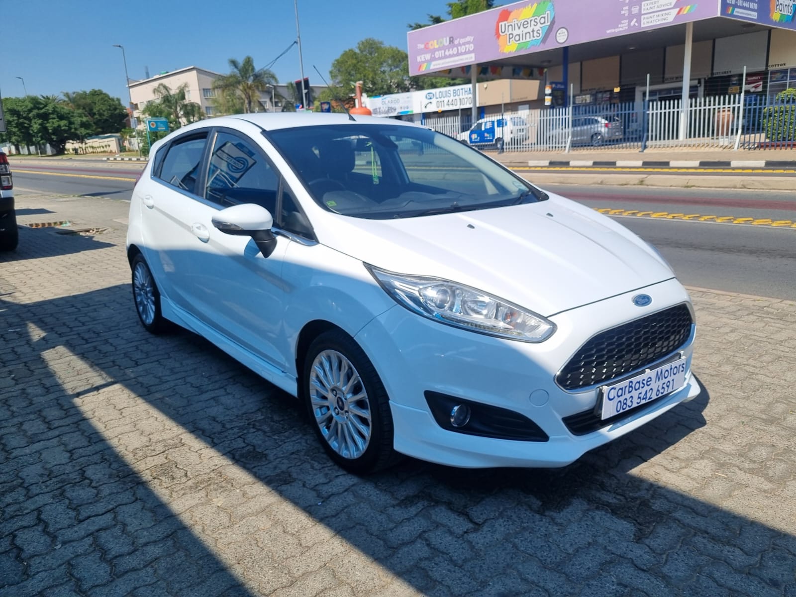 Used 2016 Ford Fiesta 5-door 1.0T Ambiente auto