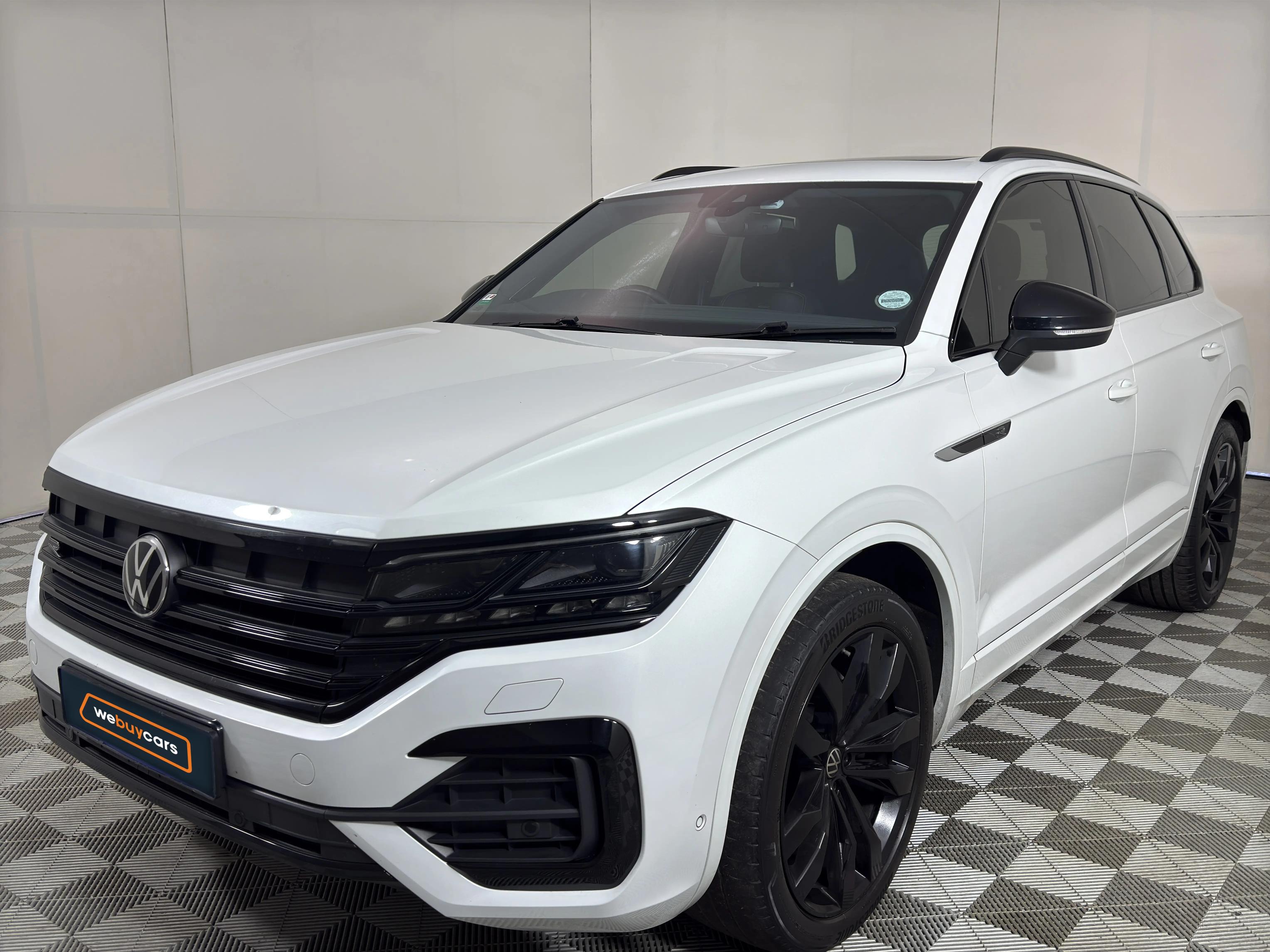 Used 2023 Volkswagen Touareg V6 TDI Executive R-Line
