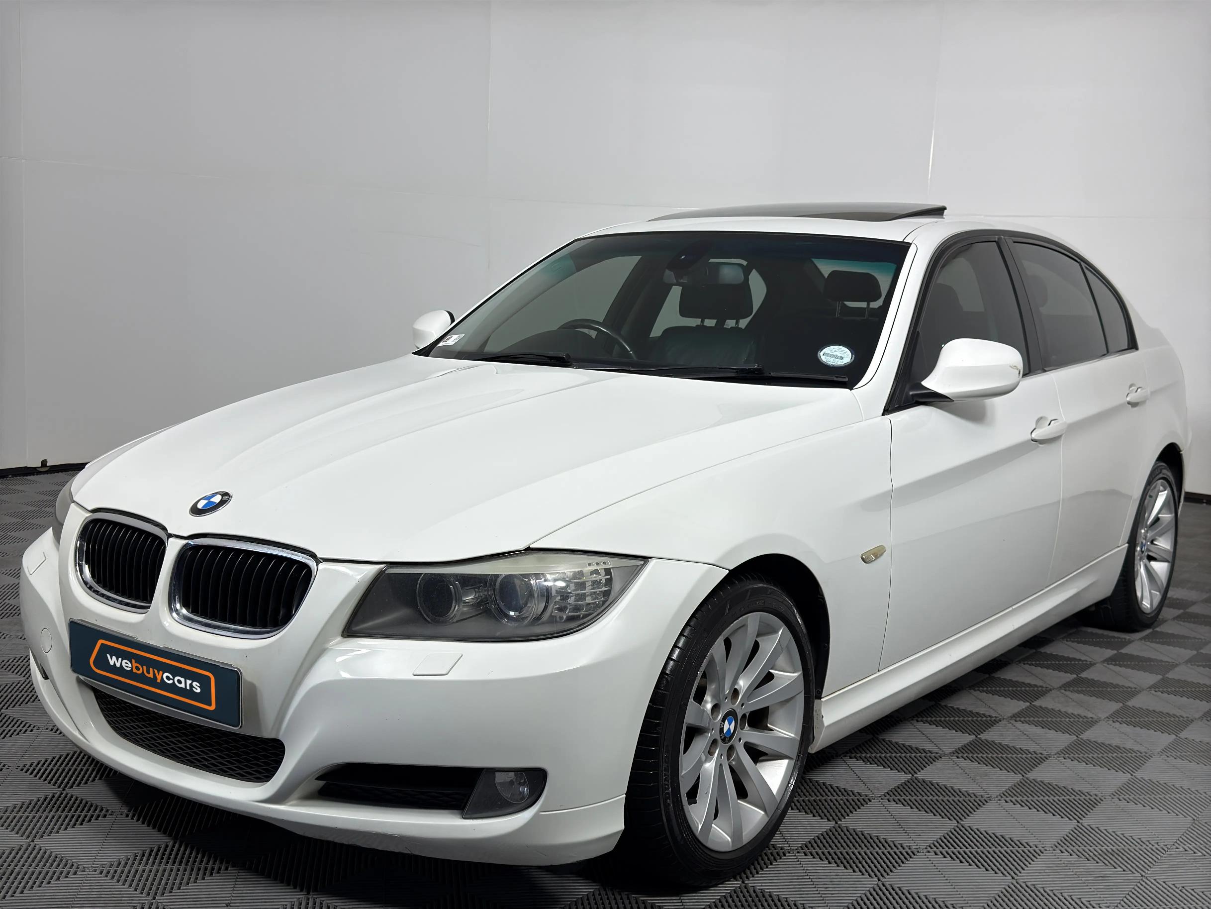 Used 2010 BMW 3 Series 320i auto