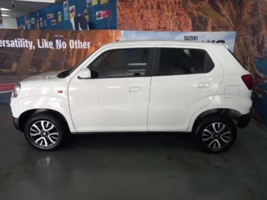 Used 2025 Suzuki S-Presso 1.0 GL+ - Suzuki Bassonia