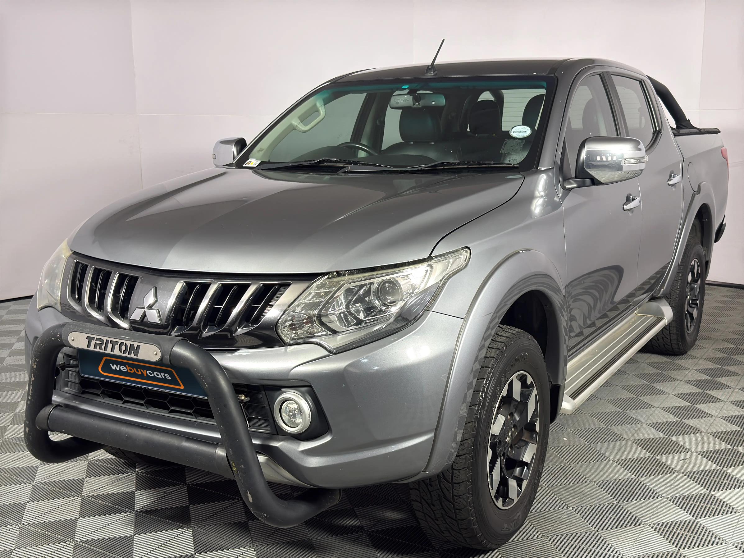 Used 2017 Mitsubishi Triton 2.4DI-D double cab 4x4 Xtreme auto