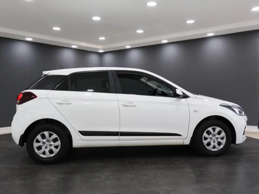 Used 2021 Hyundai i20 1.2 Motion - ICar Gezina