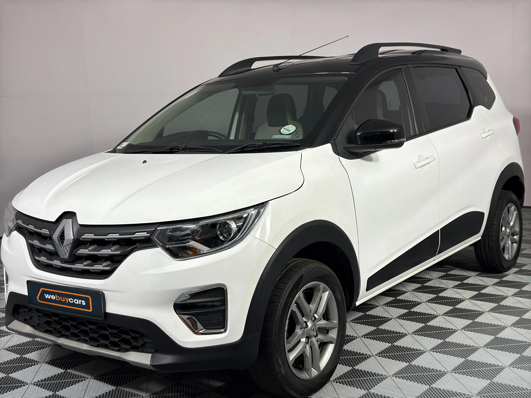 Used 2024 Renault Triber 1.0 Prestige auto