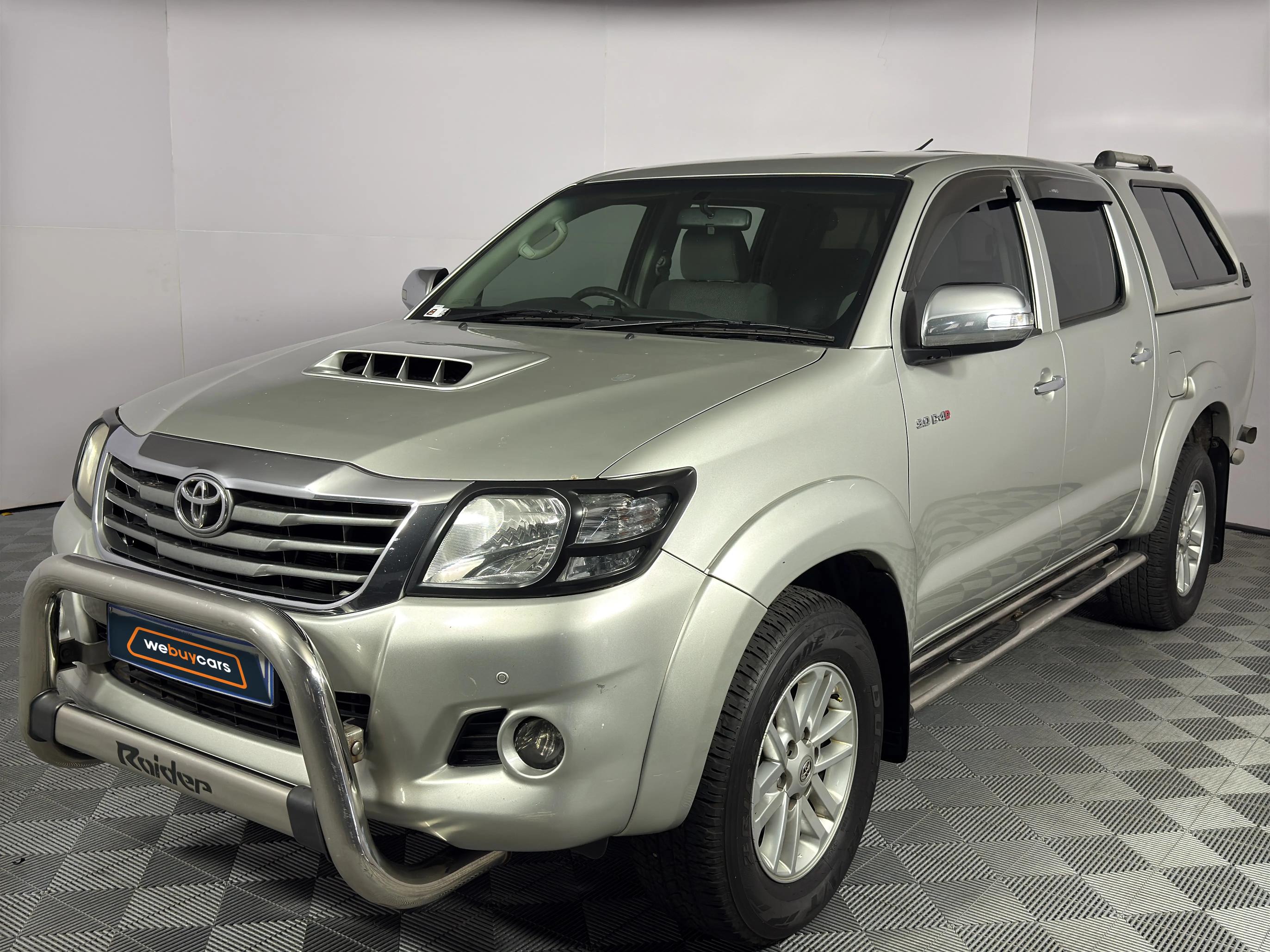 Used 2014 Toyota Hilux 3.0D-4D double cab Raider Dakar edition auto