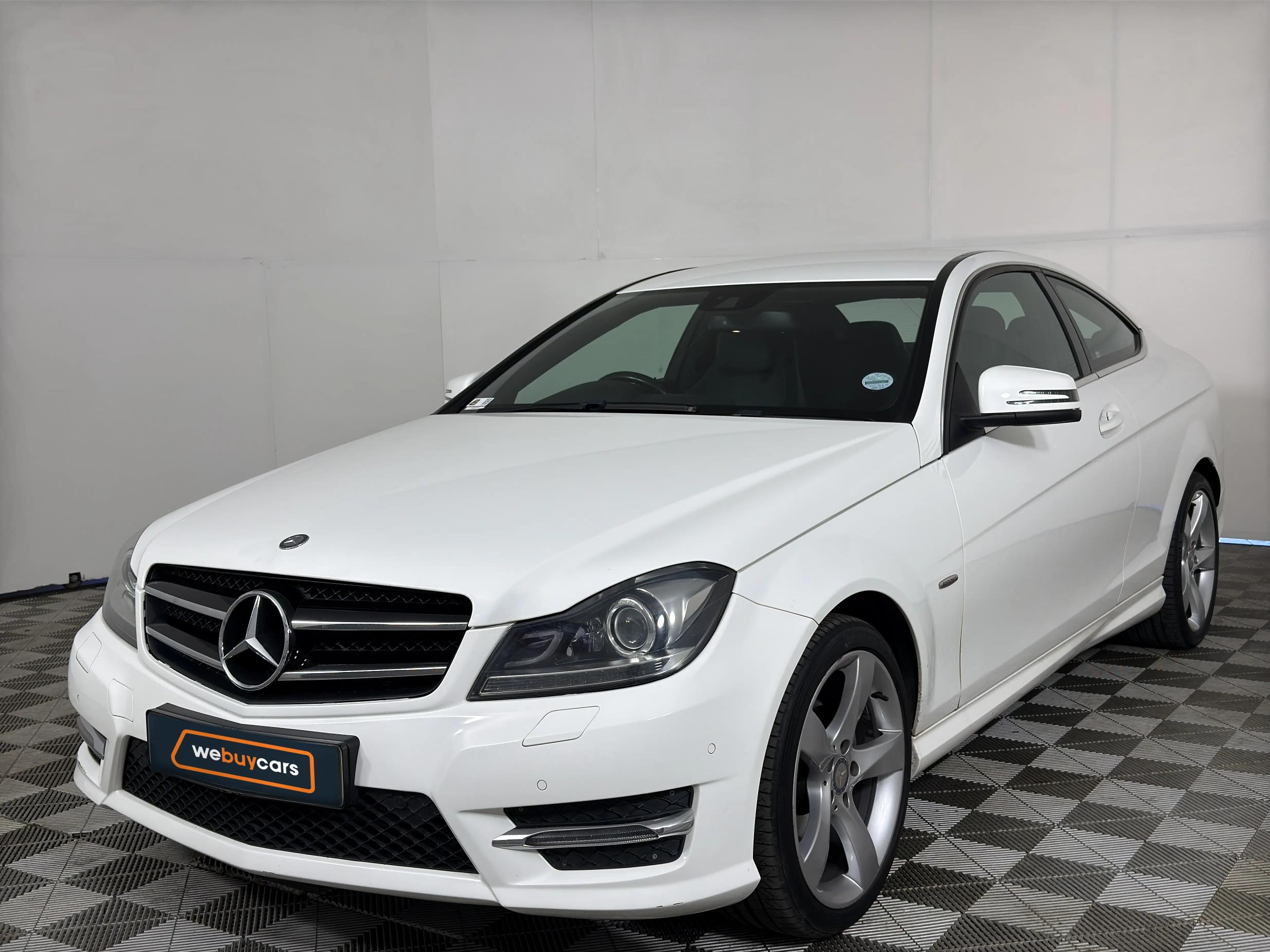 Used 2014 Mercedes-Benz C-Class C180 coupe auto