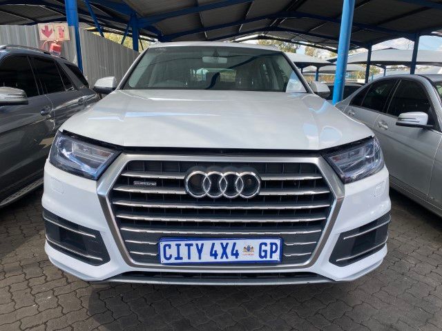 Used 2015 AUDI Q7