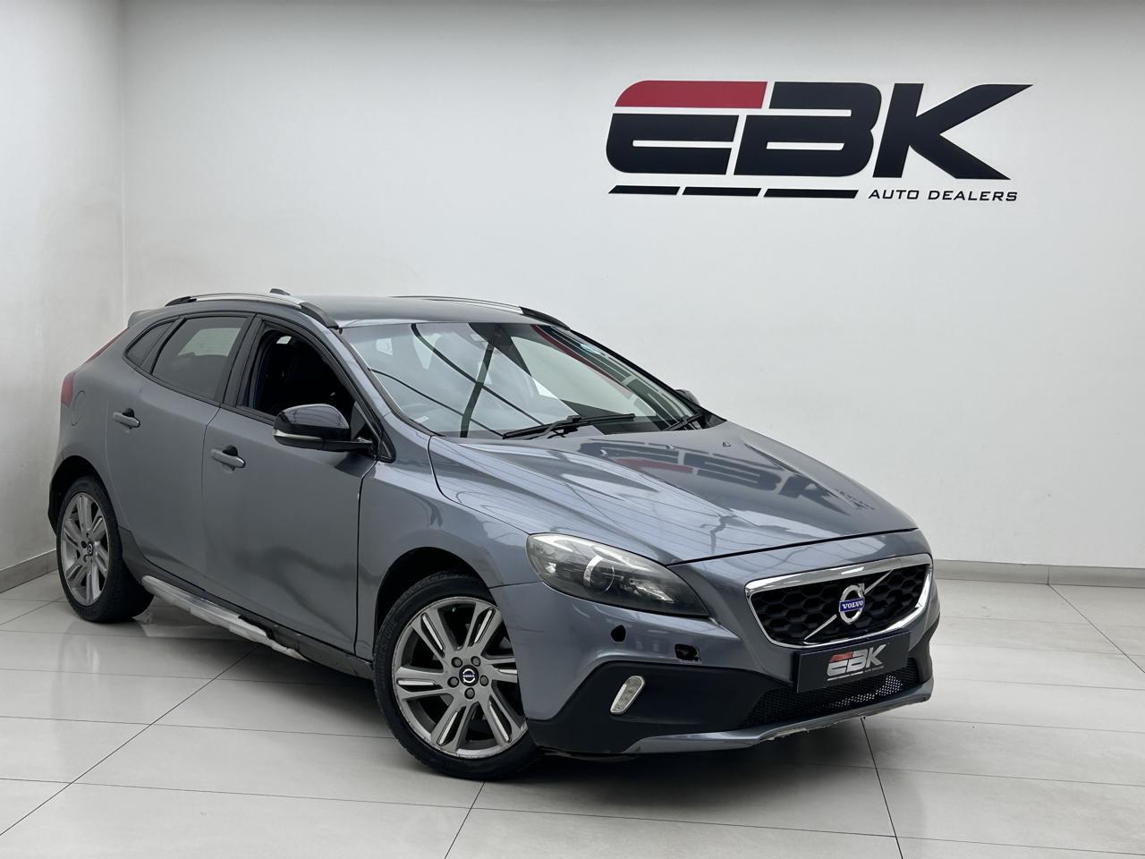 Used 2015 Volvo V40 T4 Elite auto