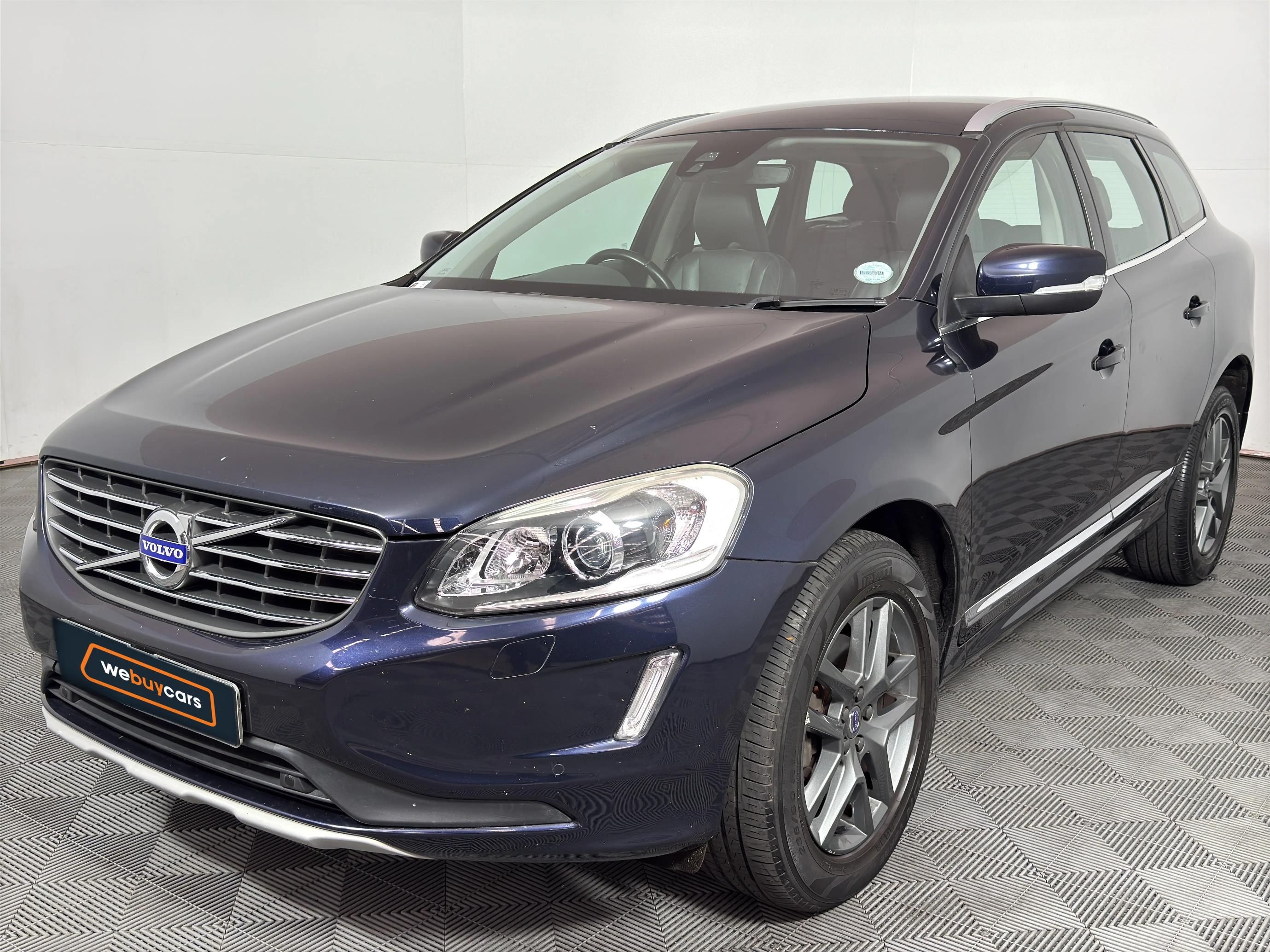 Used 2016 Volvo XC60 D4 Momentum
