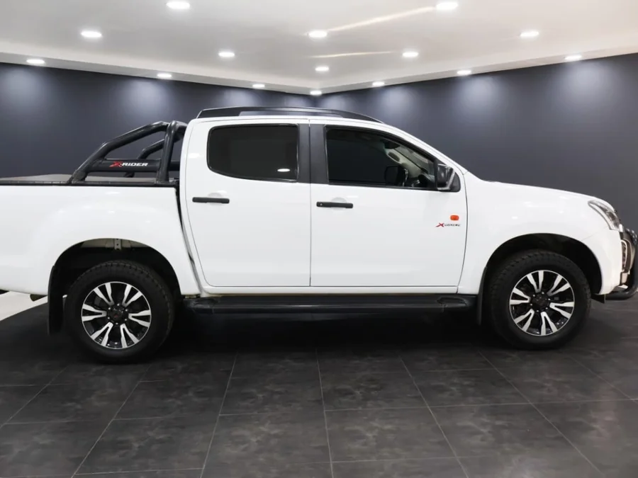 Used 2021 Isuzu D-Max 250 double cab X-Rider auto - ICar Gezina Used 2021 Isuzu D-Max 250 double cab X-Rider auto - ICar Gezina