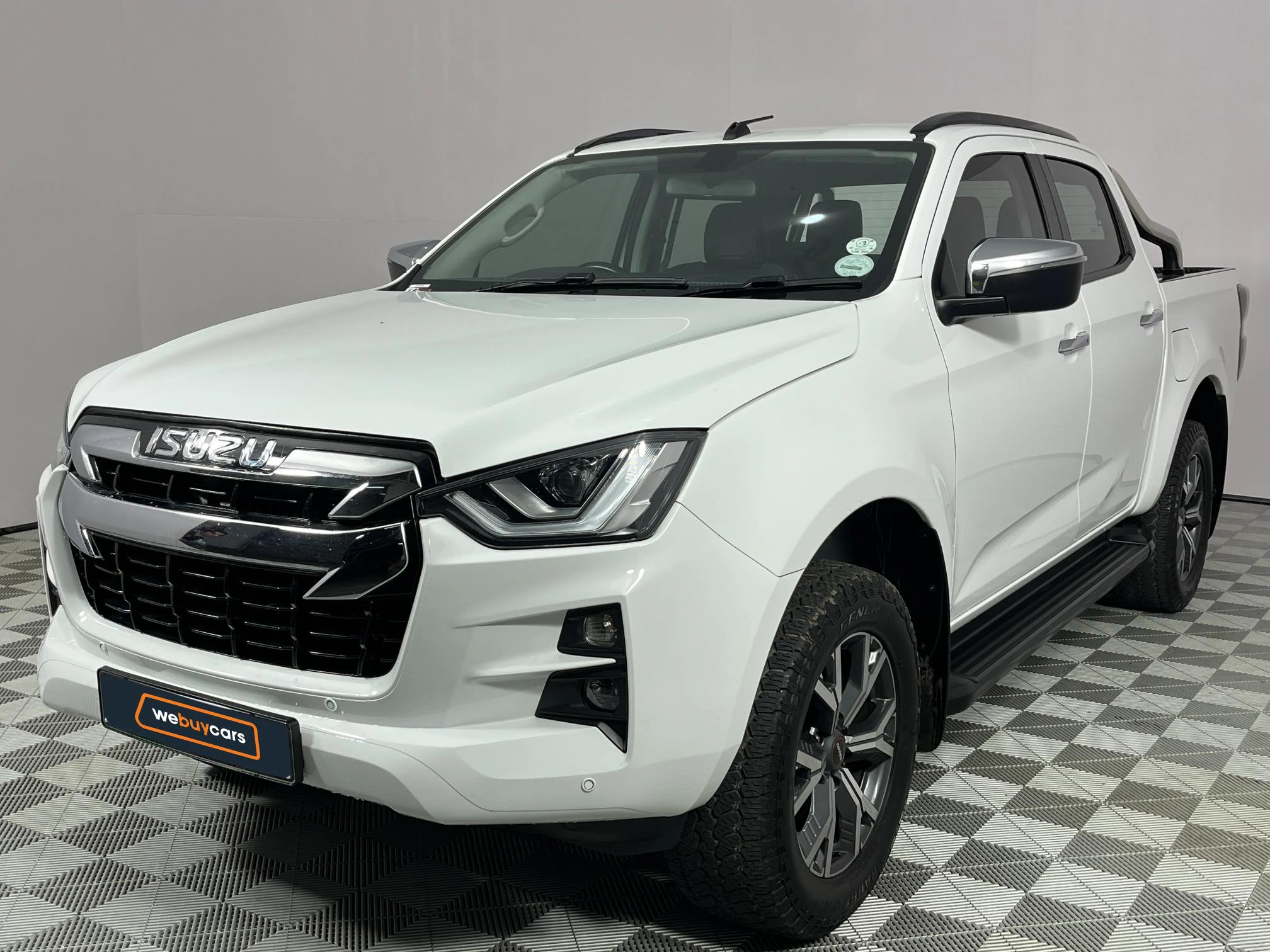 Used 2023 Isuzu D-Max 3.0TD double cab LSE (No Radar)
