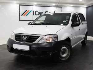 Used 2020 Nissan NP200 1.6i safety pack