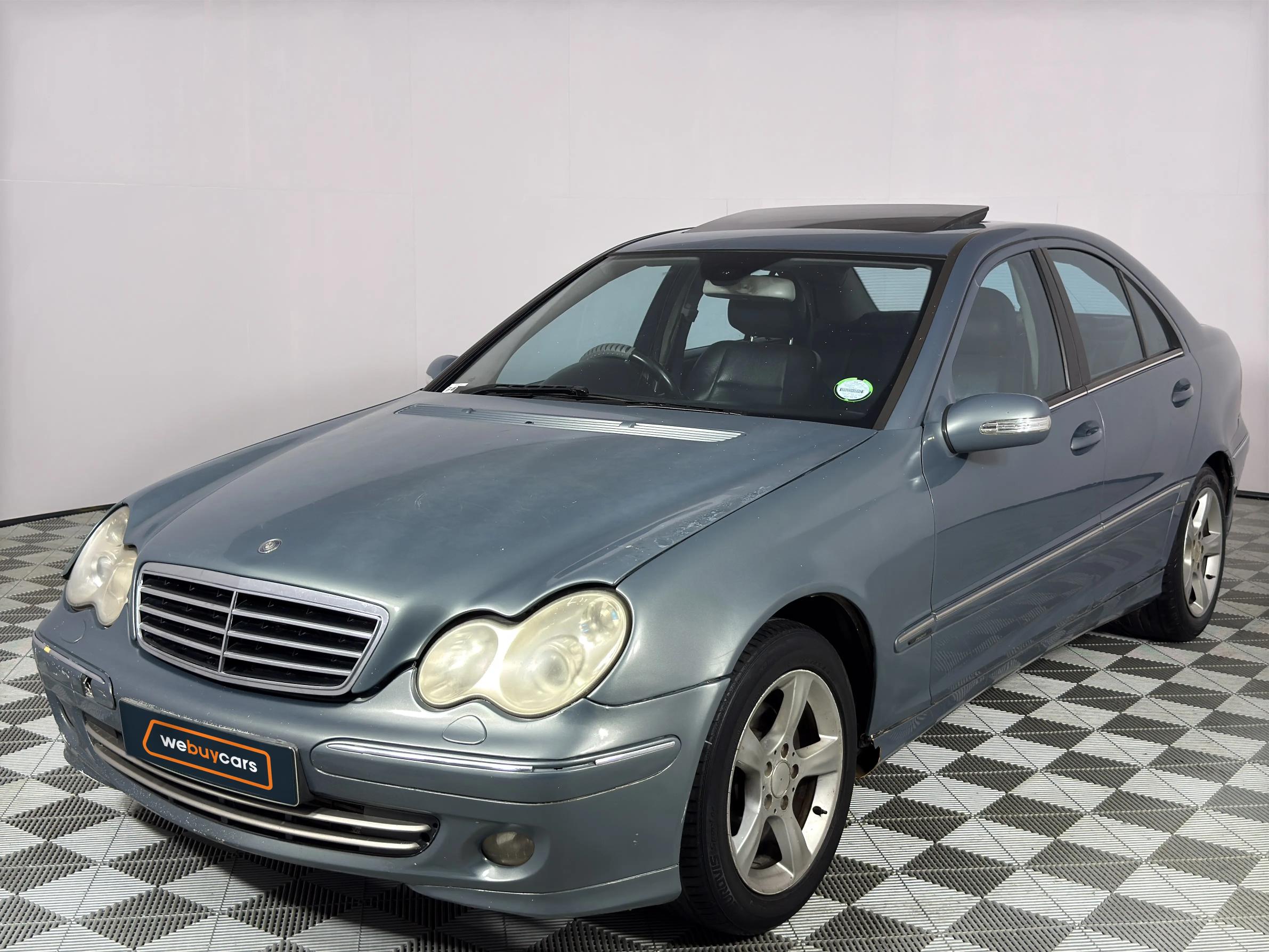 Used 2005 Mercedes-Benz C-Class C200 Kompressor Avantgarde Touchshift