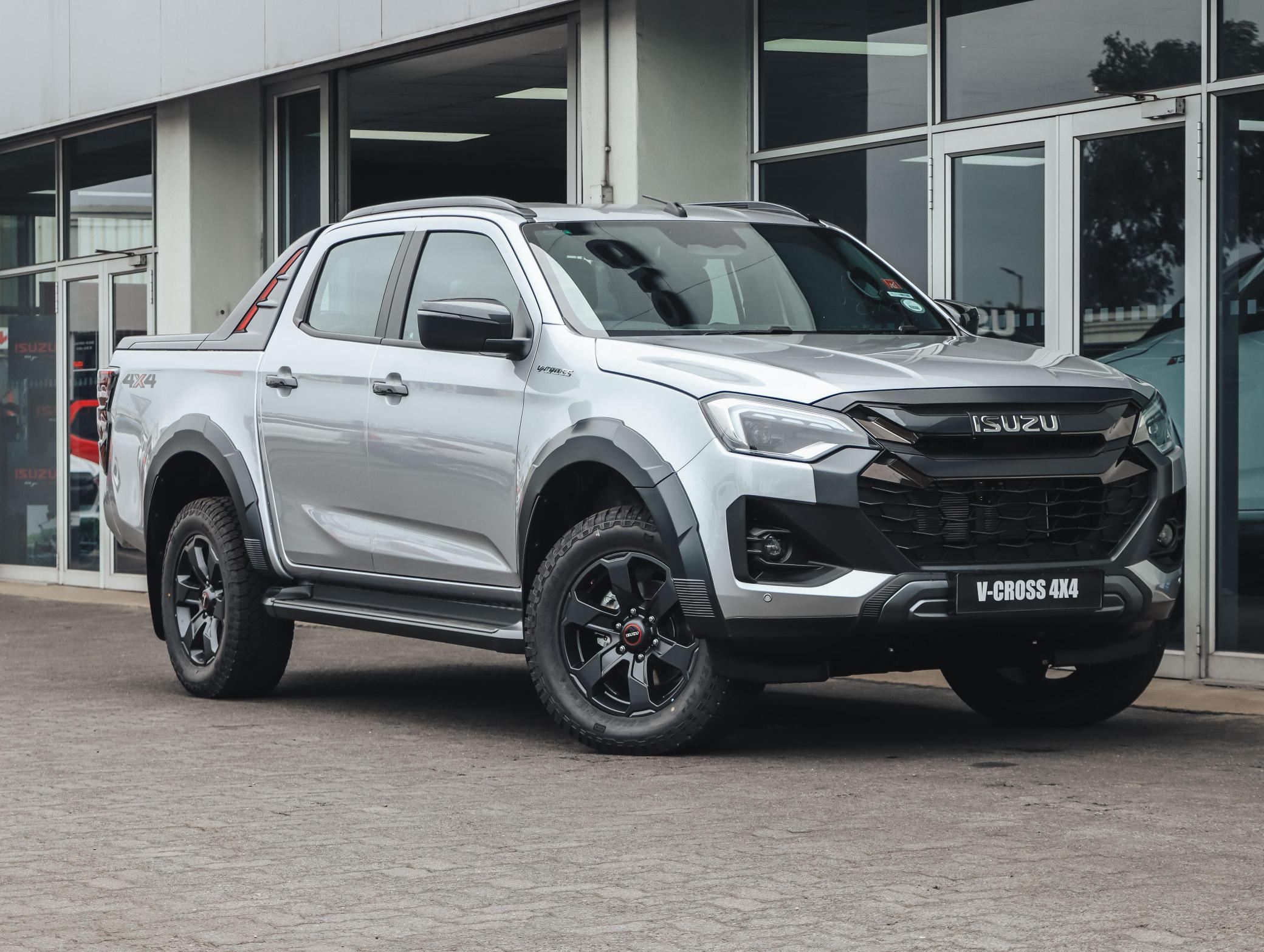 New 2026 Isuzu D-Max 3.0TD double cab V-Cross 4x4