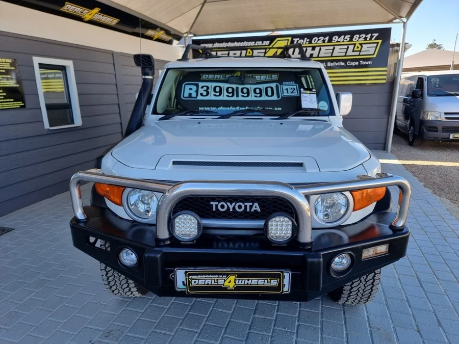 Used 2012 Toyota FJ Cruiser - Deals 4 Wheels Used 2012 Toyota FJ Cruiser - Deals 4 Wheels