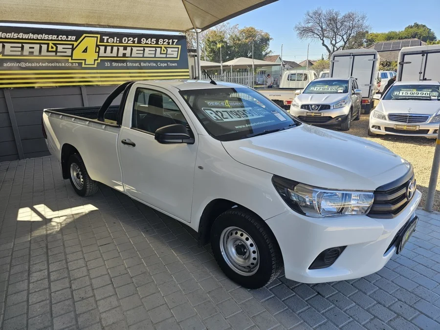 Used 2019 Toyota Hilux 2.4GD S - Deals 4 Wheels Used 2019 Toyota Hilux 2.4GD S - Deals 4 Wheels