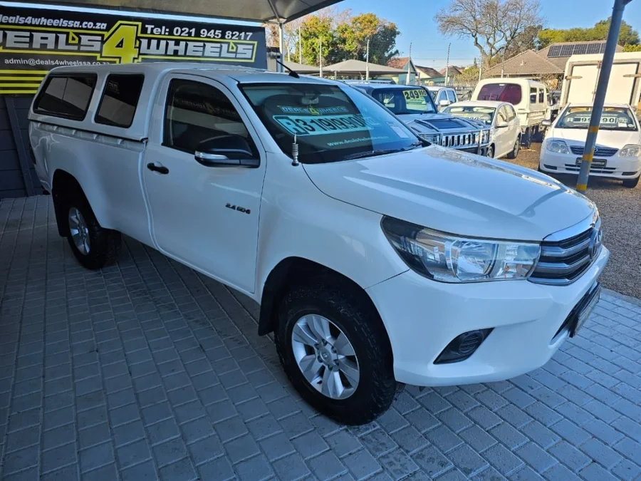 Used 2018 Toyota Hilux 2.4GD-6 4x4 SRX - Deals 4 Wheels