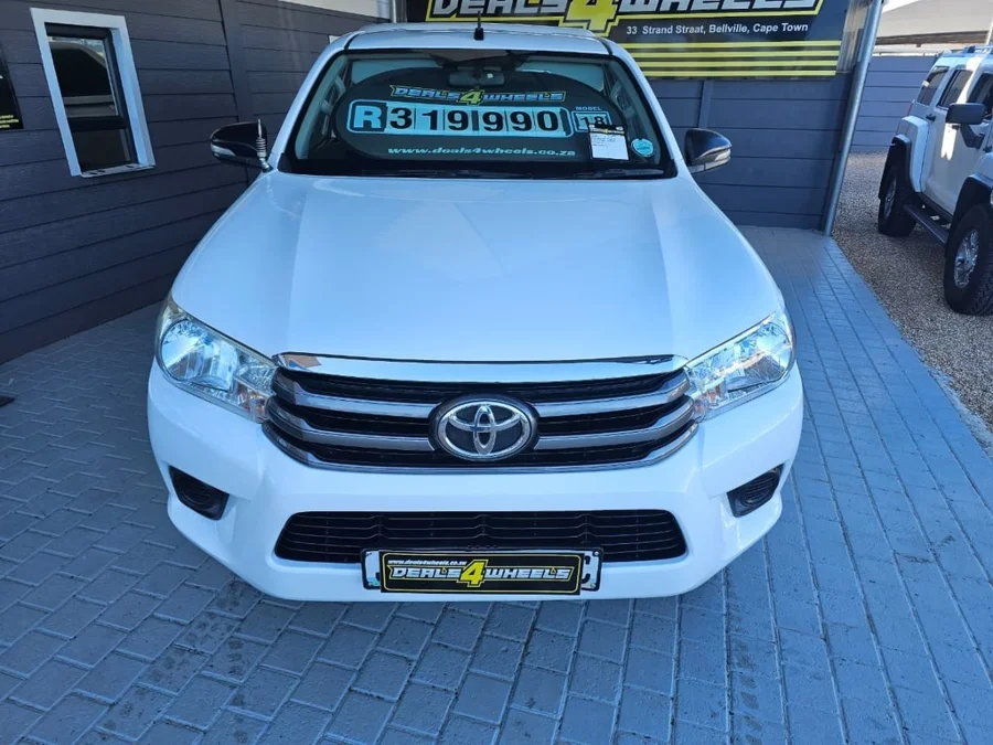 Used 2018 Toyota Hilux 2.4GD-6 4x4 SRX - Deals 4 Wheels