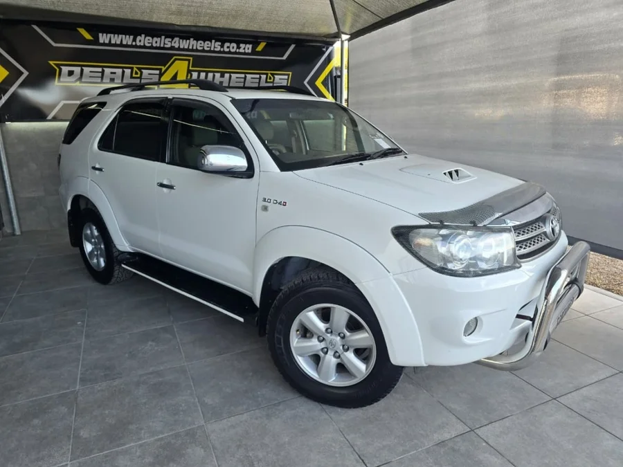Used 2011 Toyota Fortuner 3.0D-4D - Deals 4 Wheels Used 2011 Toyota Fortuner 3.0D-4D - Deals 4 Wheels