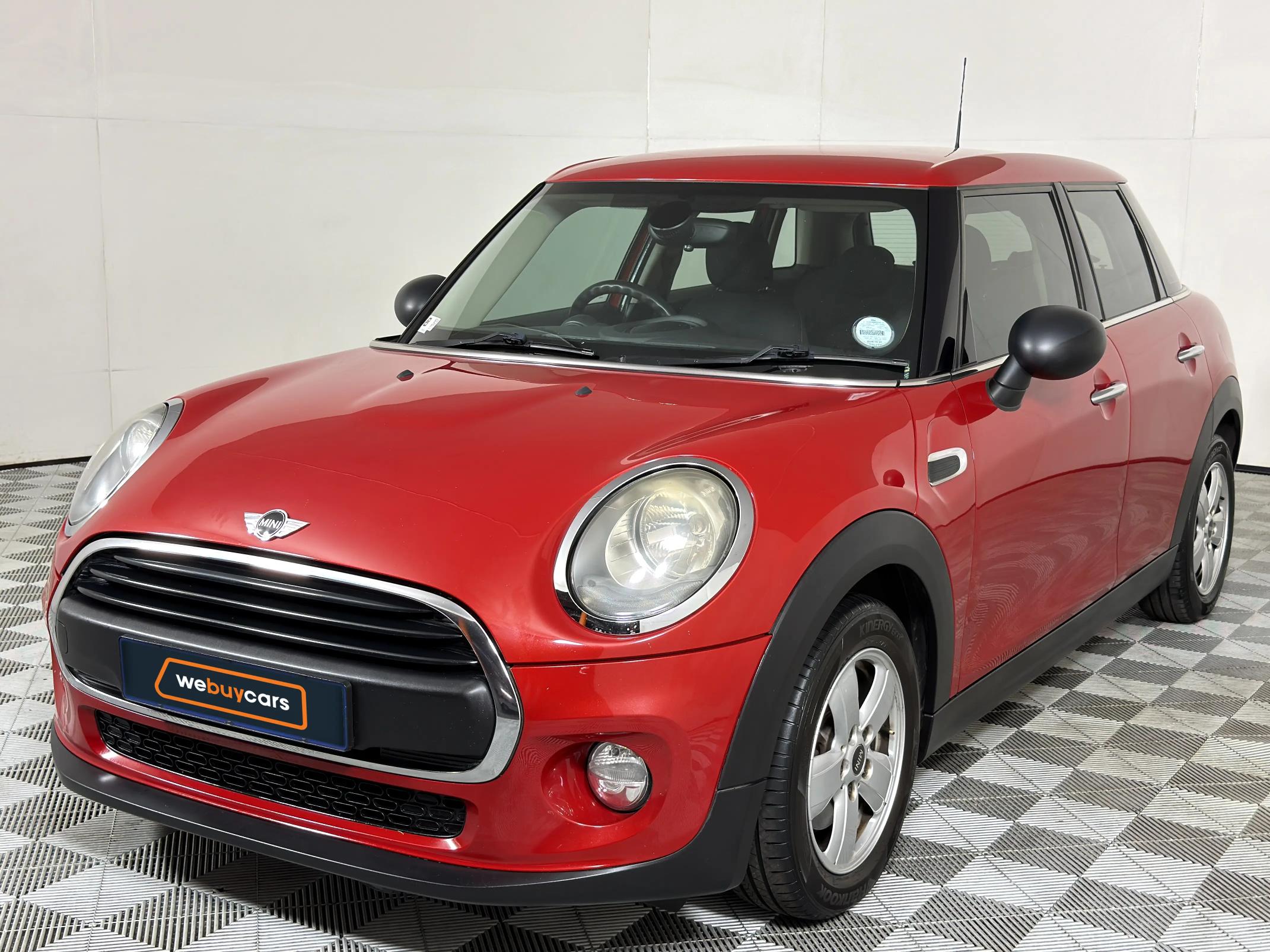 Used 2017 MINI Hatch One Hatch 5-door