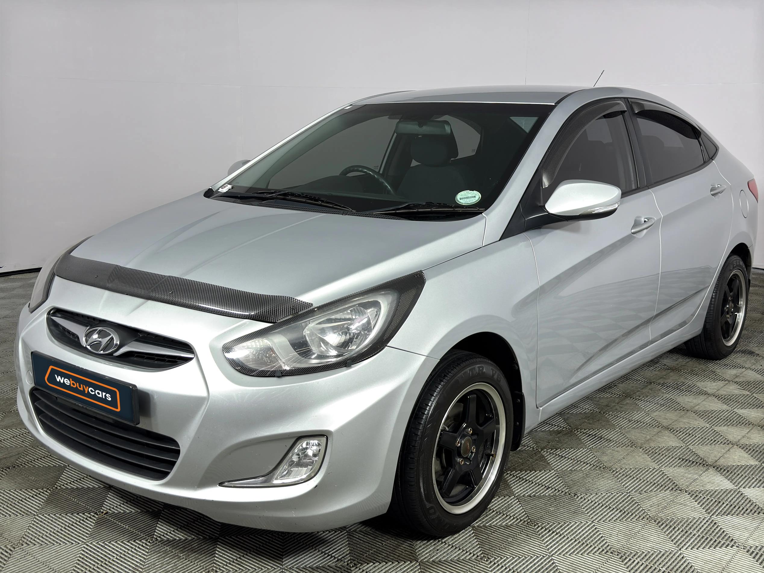 Used 2014 Hyundai Accent sedan 1.6 Fluid