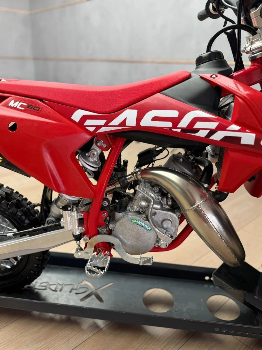 Preloaded Image 3 Preloaded Image 3