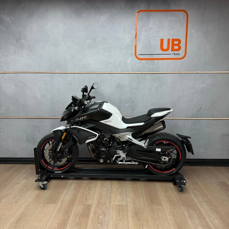 New 2025 CFMOTO 800 NK - UB Leisure New 2025 CFMOTO 800 NK - UB Leisure
