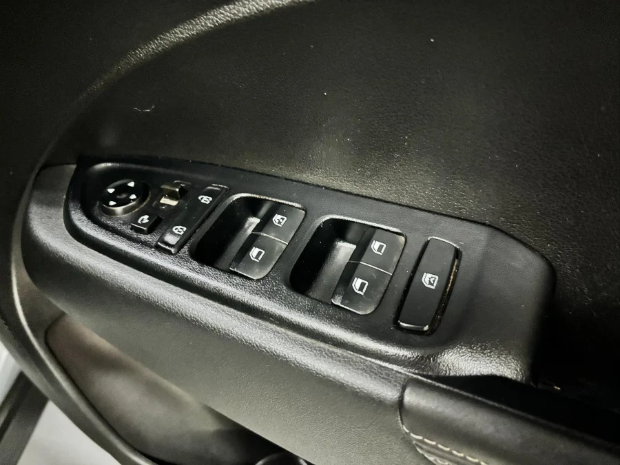 Used 2022 Hyundai Venue 1.0T Fluid - BOTHA AND DEYSEL EXECUTIVE MOTORS Used 2022 Hyundai Venue 1.0T Fluid - BOTHA AND DEYSEL EXECUTIVE MOTORS