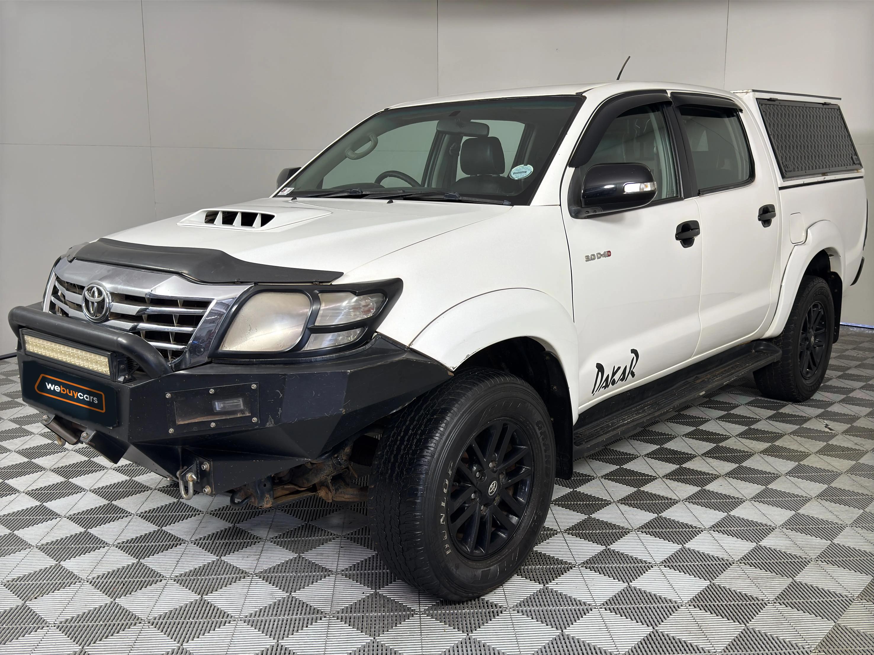 Used 2014 Toyota Hilux 3.0D-4D double cab Raider Dakar edition