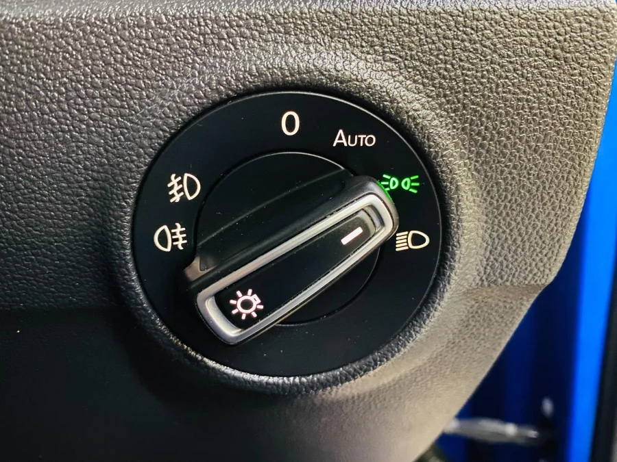 Used 2021 Volkswagen T-Roc 2.0TSI 140kW 4Motion R-Line - BOTHA AND DEYSEL EXECUTIVE MOTORS Used 2021 Volkswagen T-Roc 2.0TSI 140kW 4Motion R-Line - BOTHA AND DEYSEL EXECUTIVE MOTORS