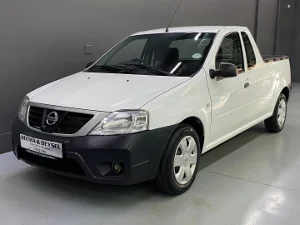 Used 2022 Nissan NP200 1.6i Stealth