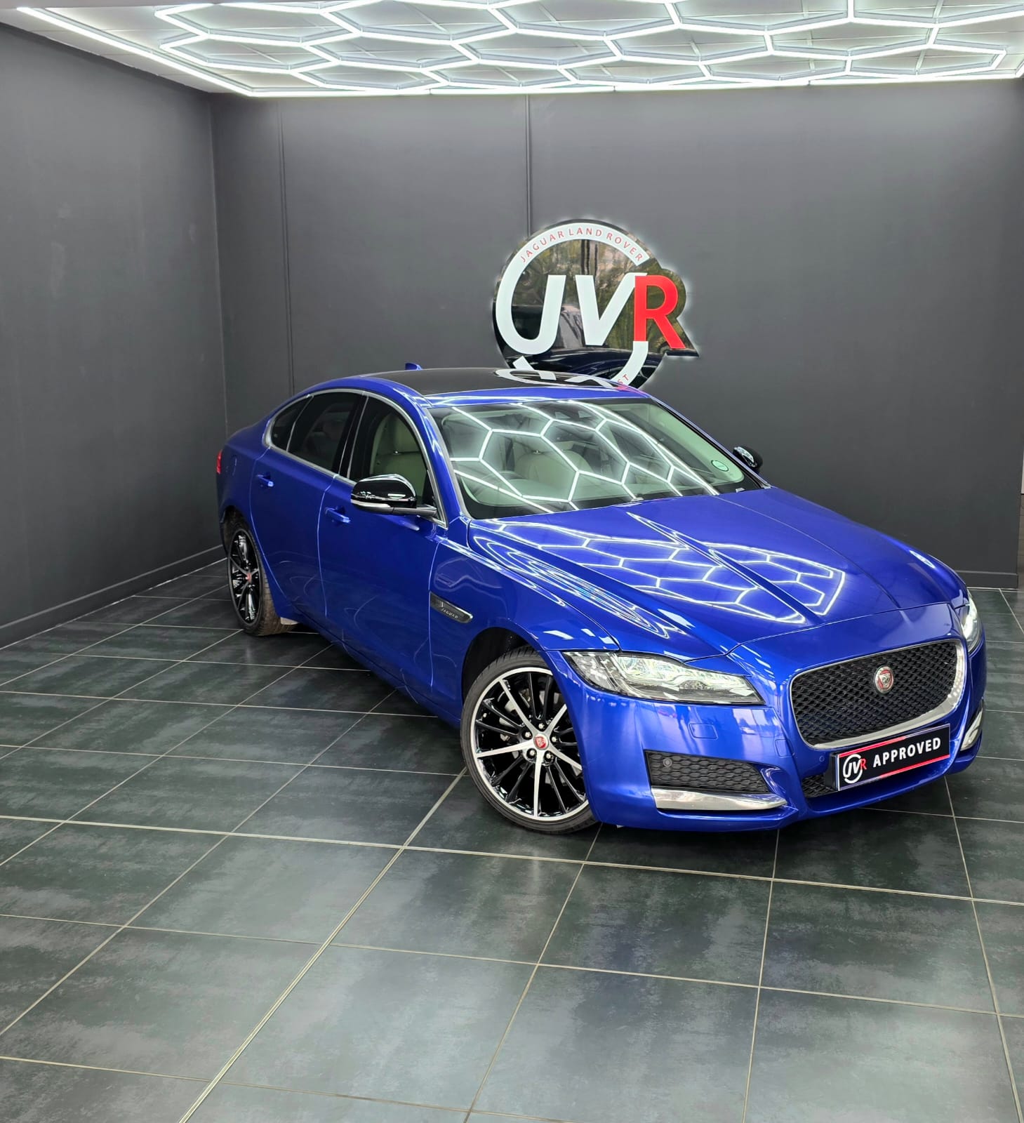 Used 2017 Jaguar XF 20d Prestige